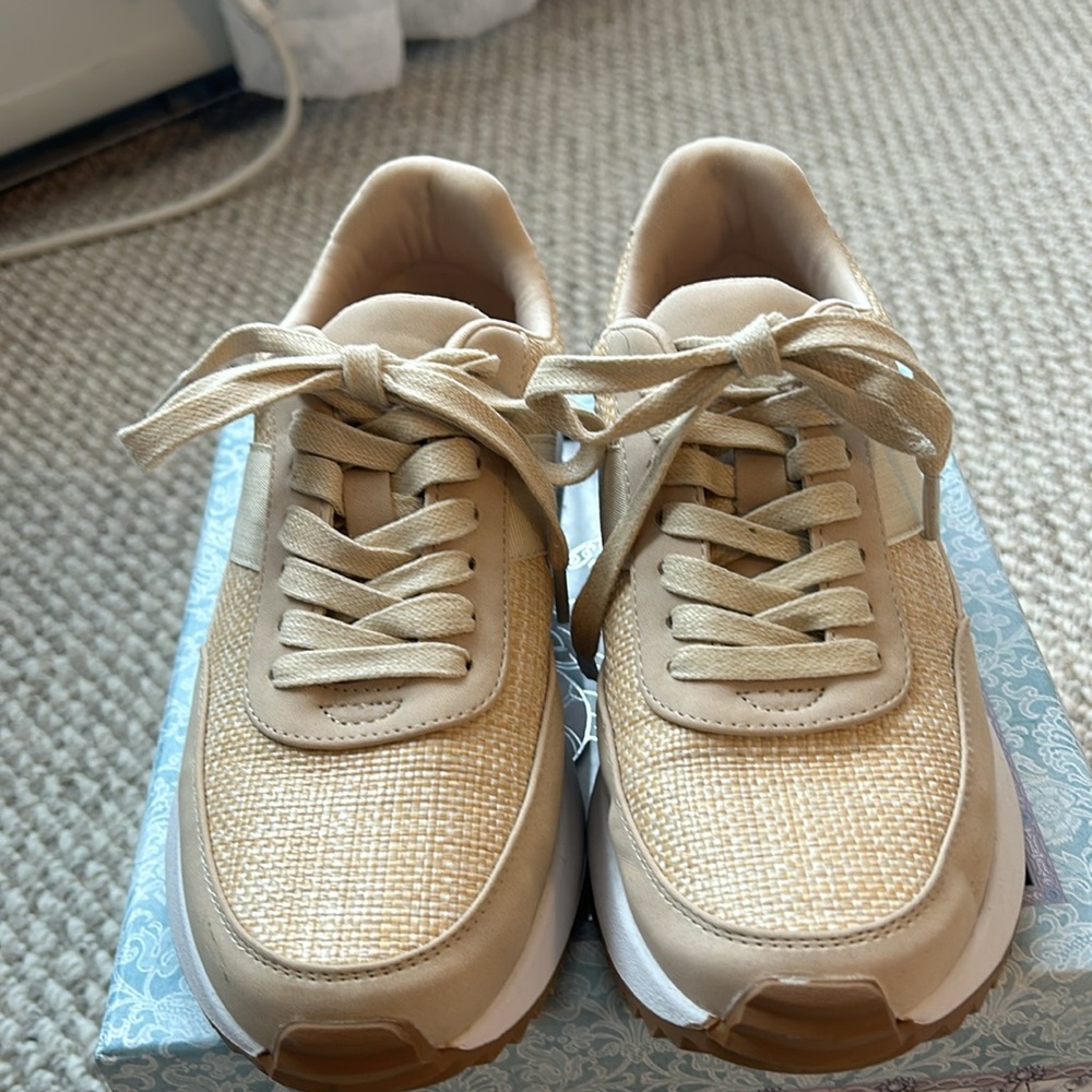 Women's Sneakers